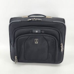 Travelpro Crew 9 Rolling Carry On Luggage 16.5" Black Business Suitcase